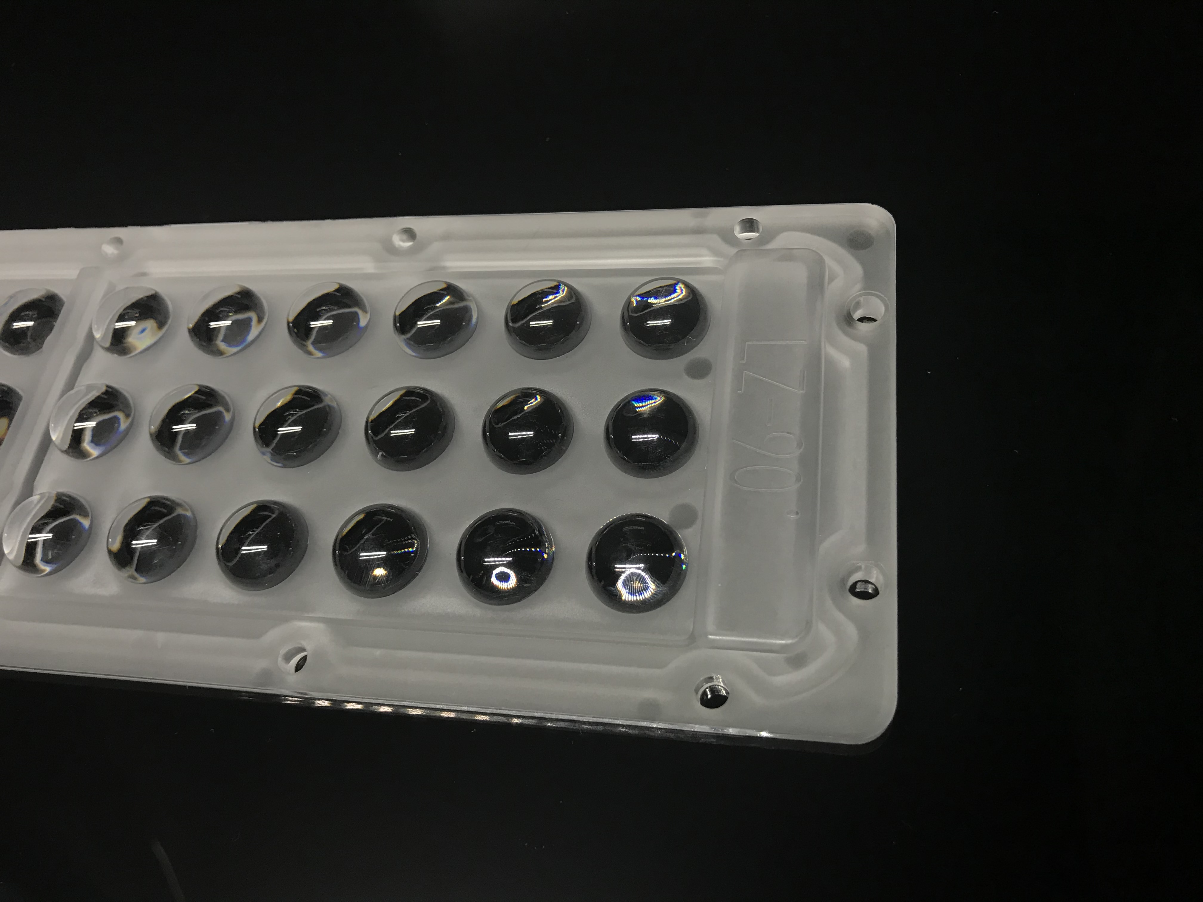 250x74-36H1 Flood Light Lens-90°