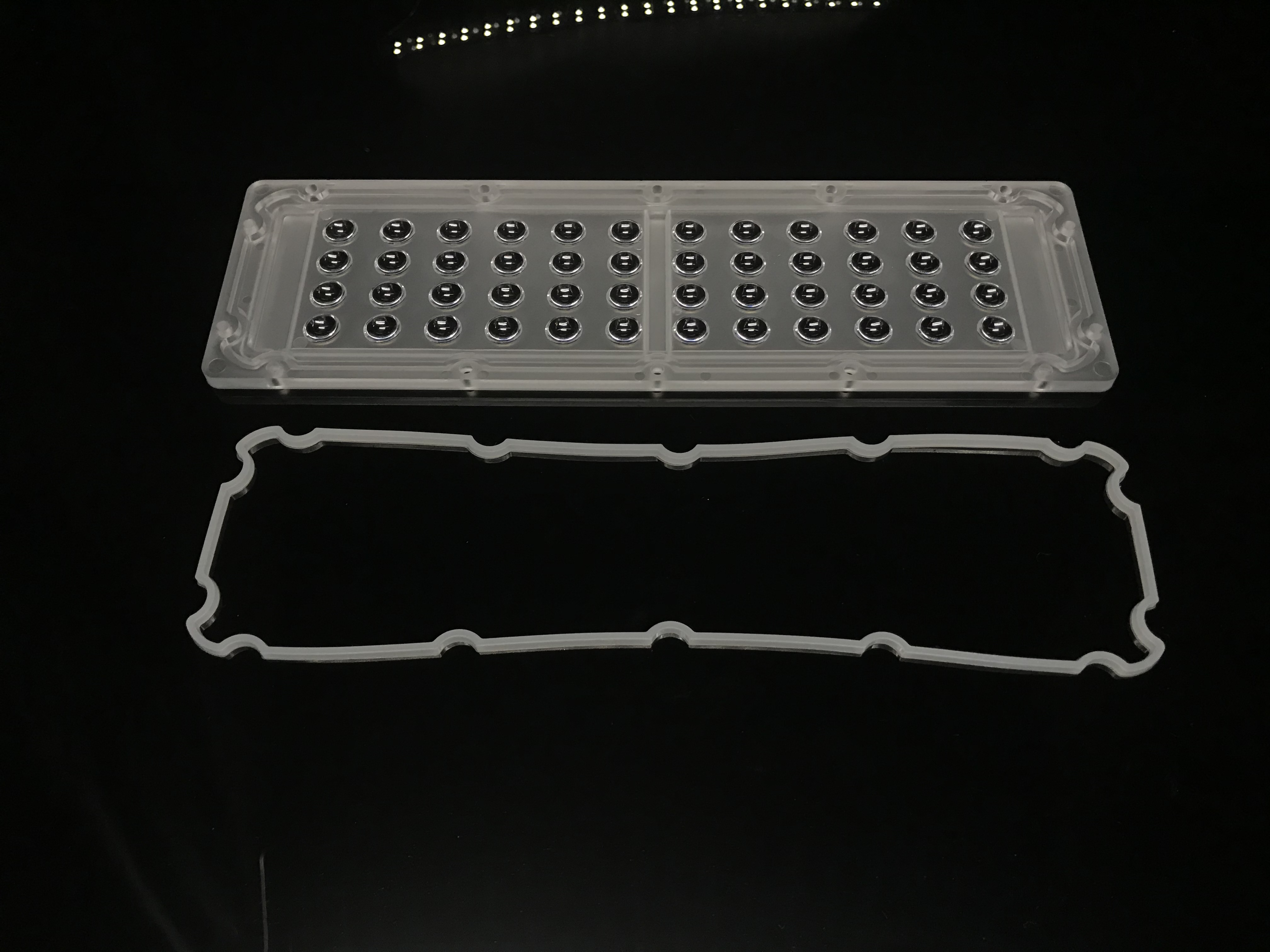 250x74-48H1 Street Light Lens-60×150°