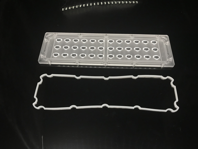 250x74-36H1 Flood Light Lens-90°