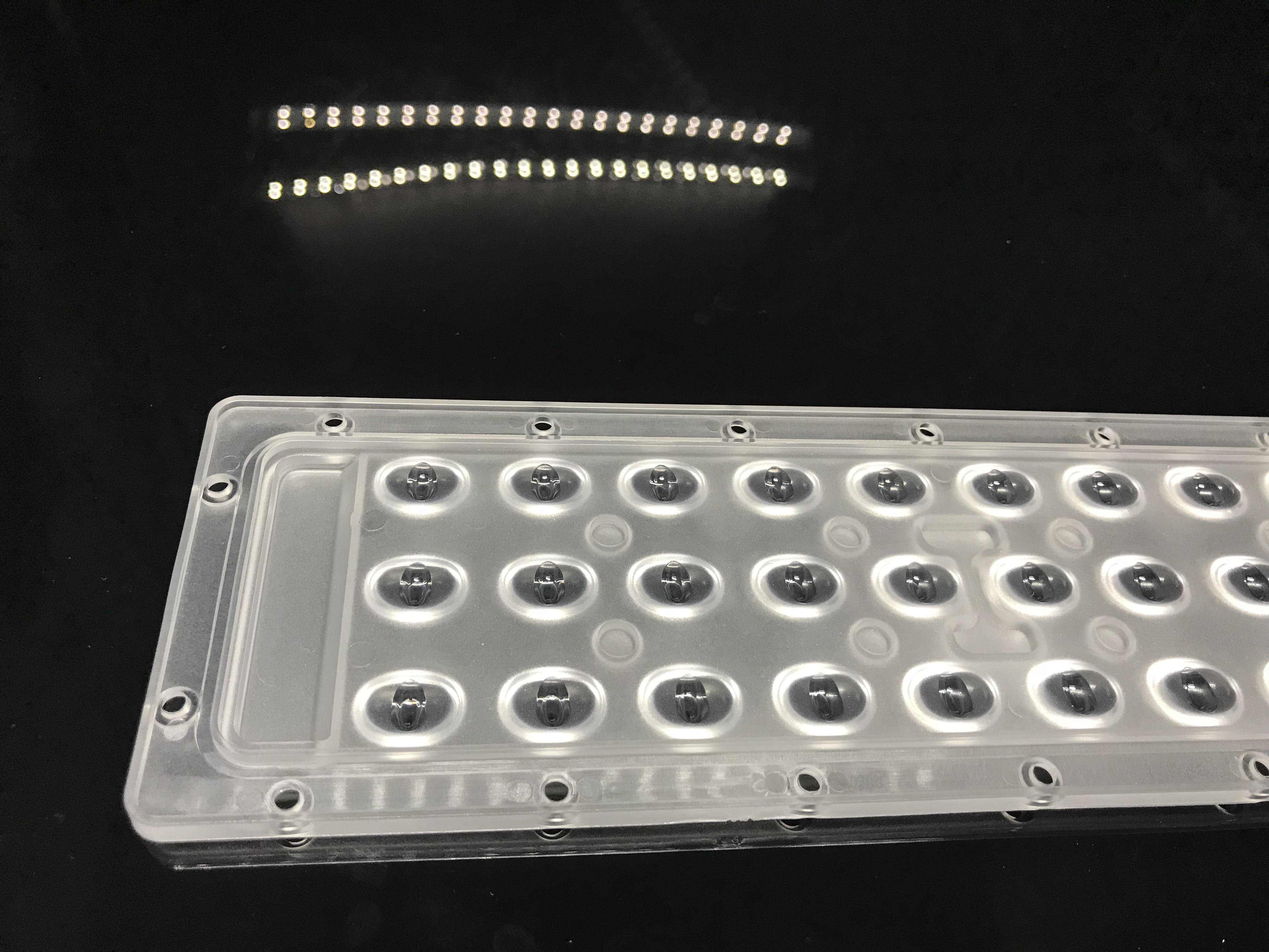 250x74-30H1 Street Light Lens-60×150°