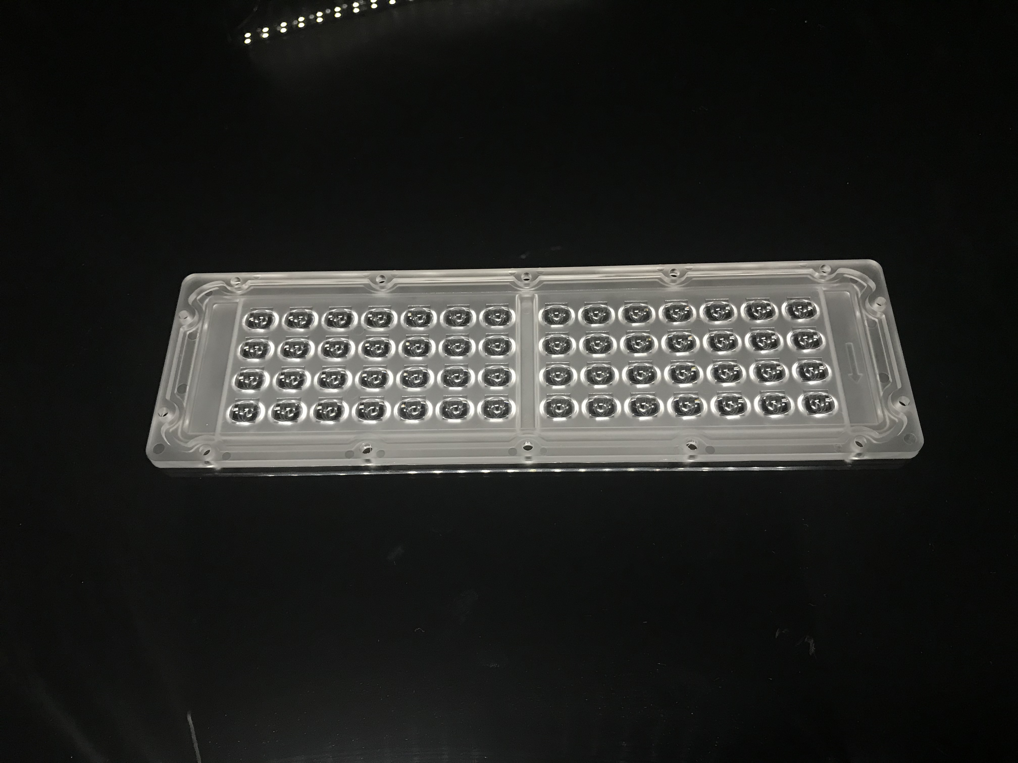 250x74-56H1 Street Light Lens-60×160°