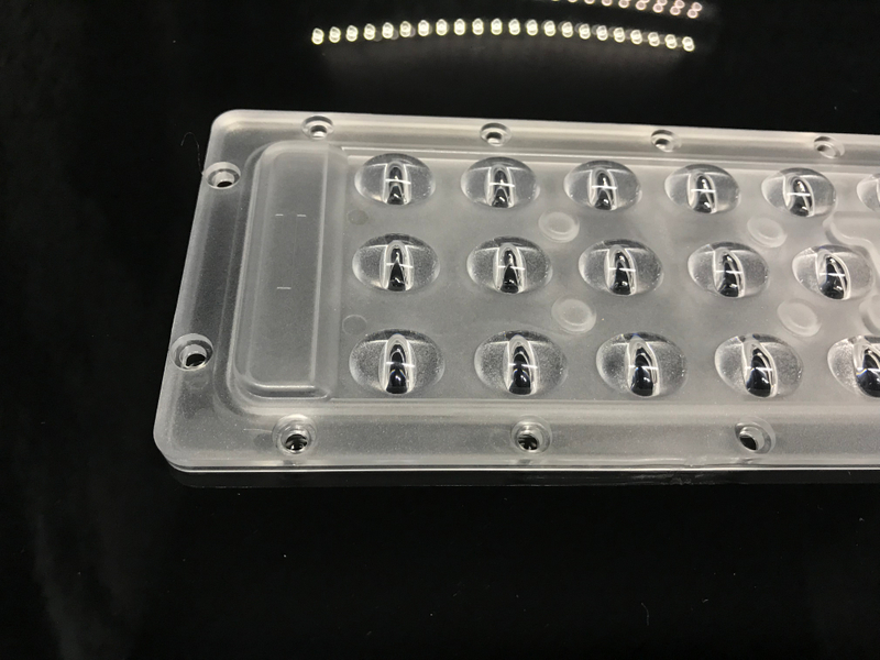 250x74-30H1 Street Light Lens-60×150°